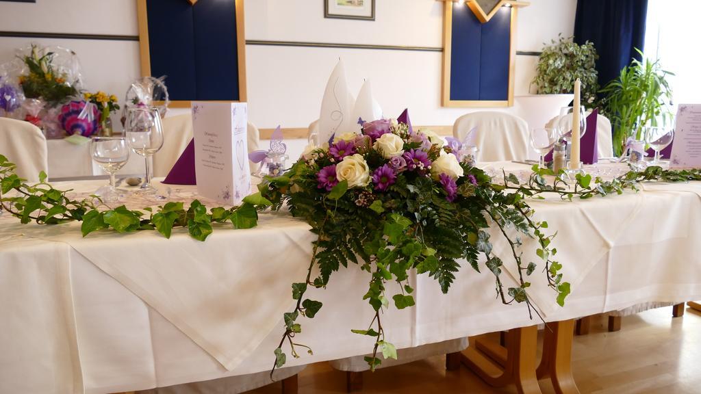 Grandhotel Niederoesterreichischer Hof Lanzenkirchen Kültér fotó