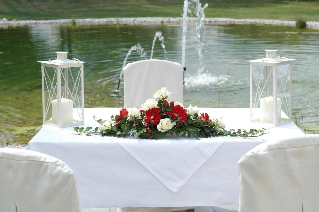 Grandhotel Niederoesterreichischer Hof Lanzenkirchen Kültér fotó