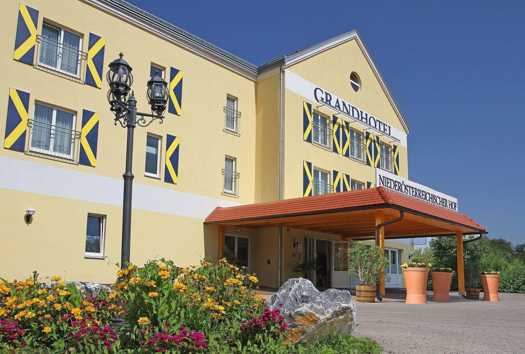 Grandhotel Niederoesterreichischer Hof Lanzenkirchen Kültér fotó